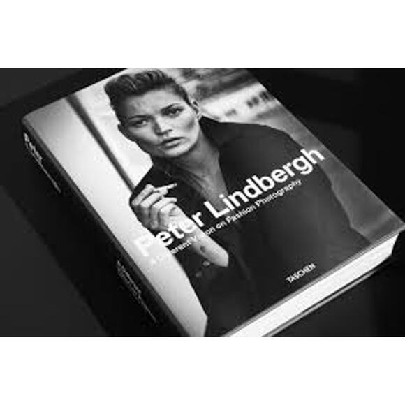 Peter Lindbergh on Fashion Photography Hardcover - Picture 3 of 4